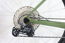 Afbeelding in Gallery-weergave laden, SHIMANO achterderailleur DEORE RD-M6100 12-speed
