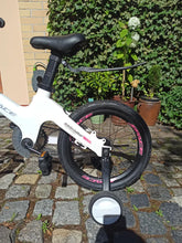 Afbeelding in Gallery-weergave laden, SKYS kinderfiets van 3 t/m 9 jaar 14/16/18 inch roze
